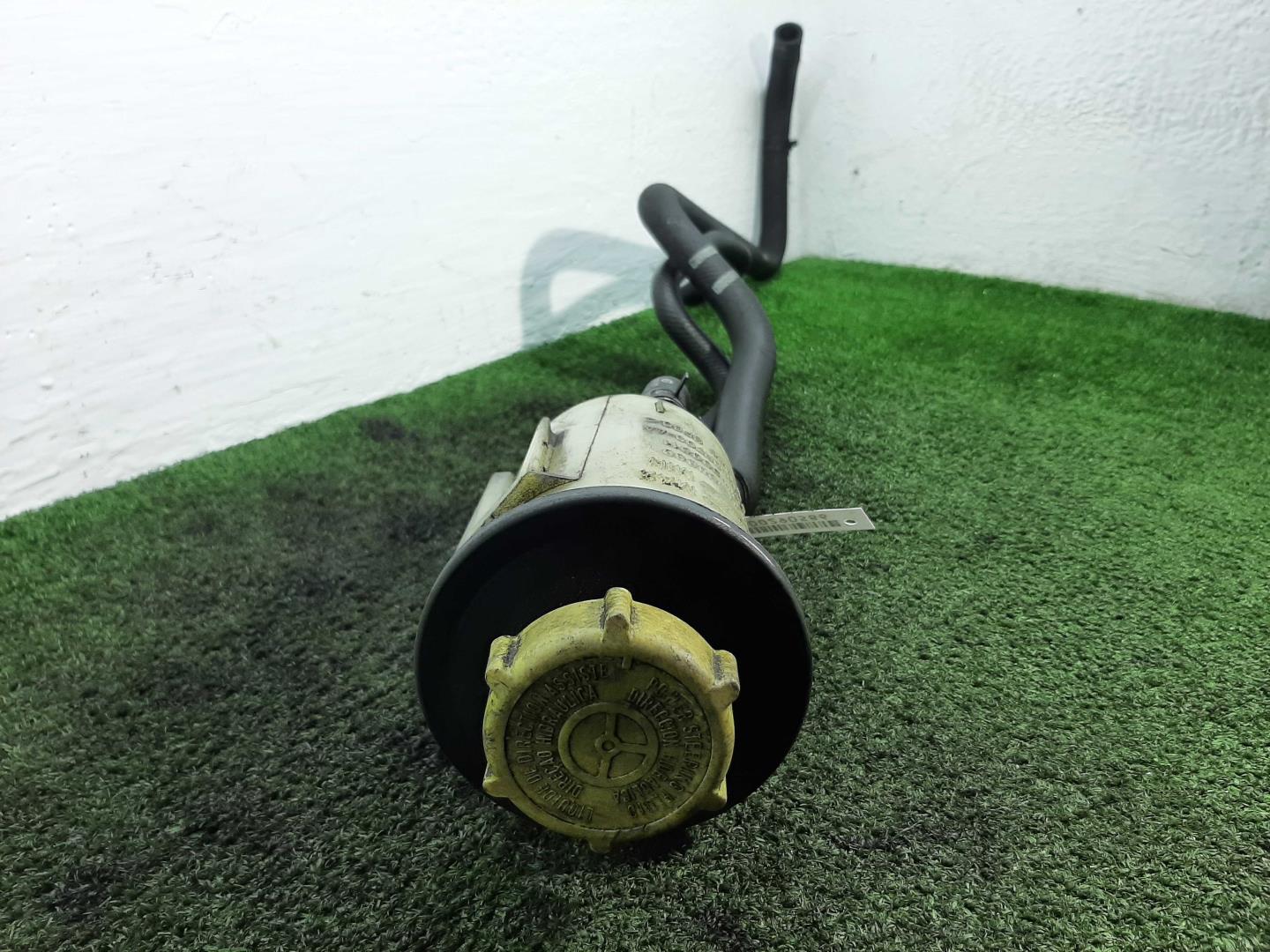 Насос ГУР (гидроусилитель руля)