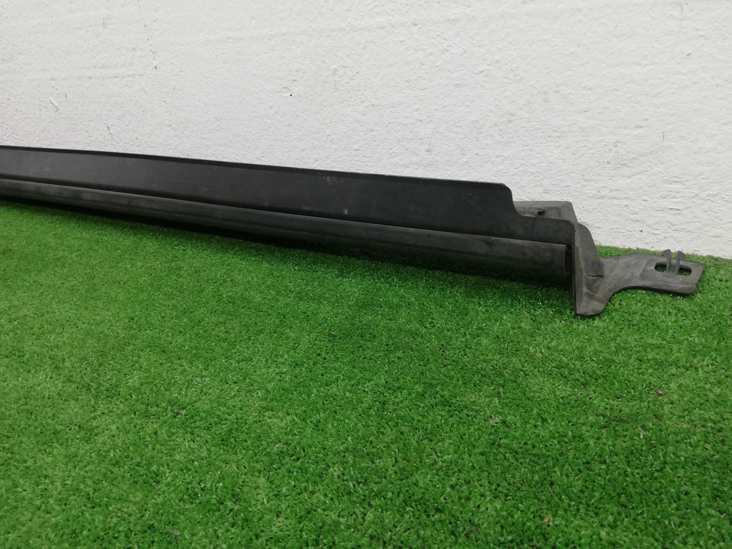 Накладка на порог (наружная)