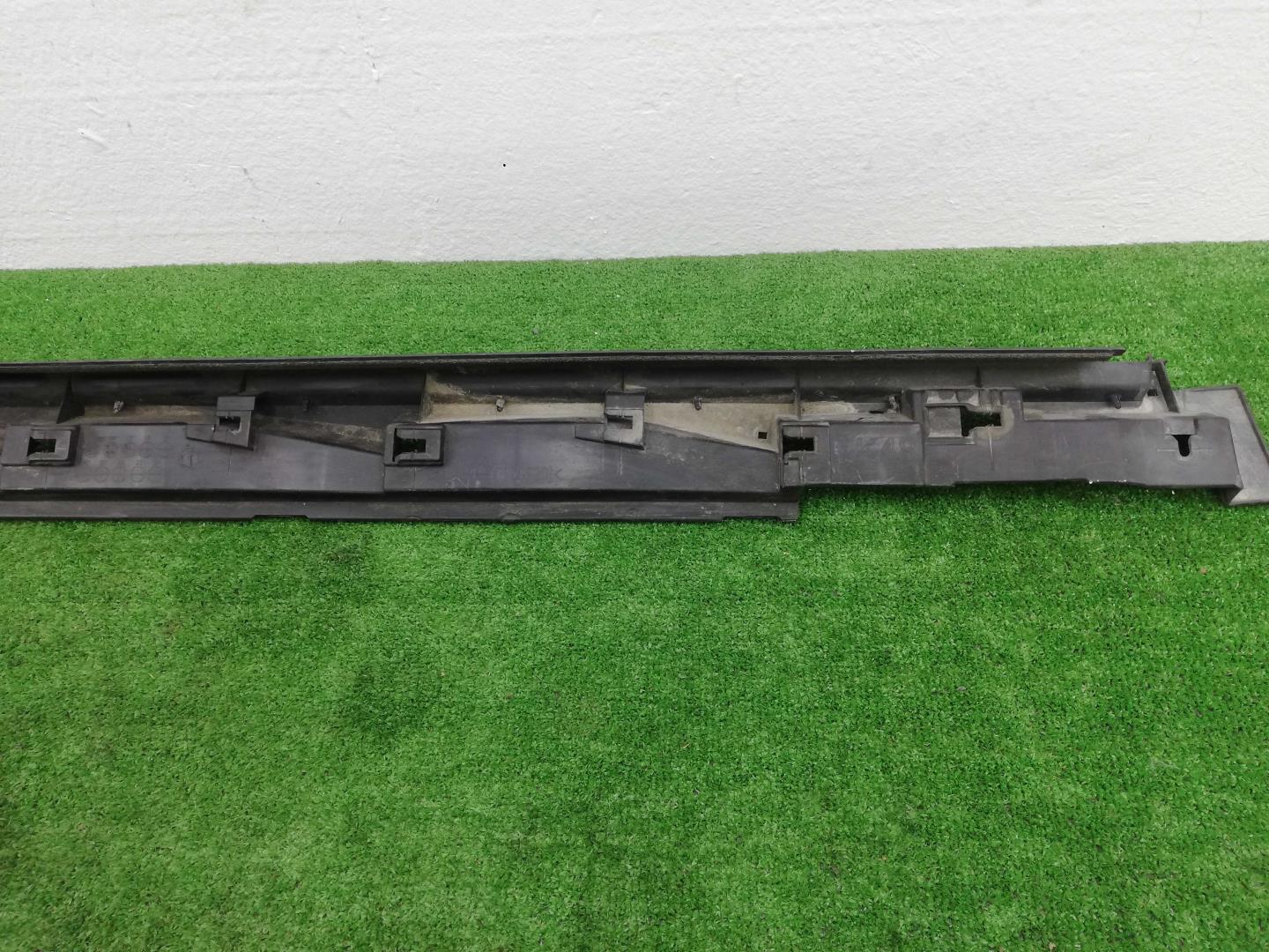 Накладка на порог (наружная)