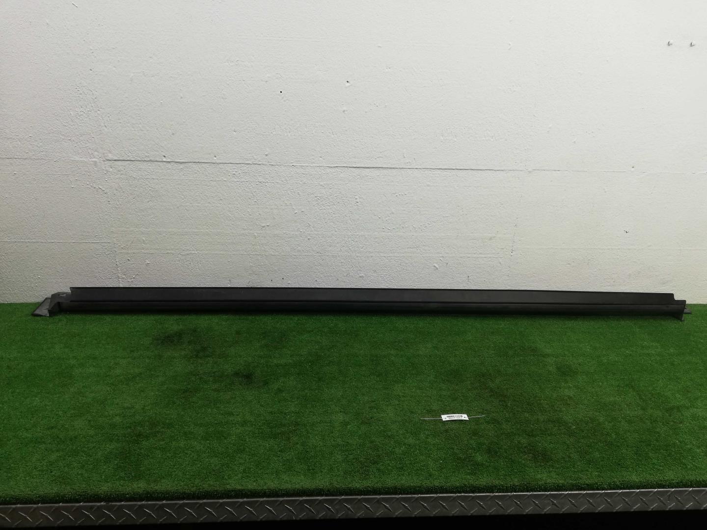 Накладка на порог (наружная)