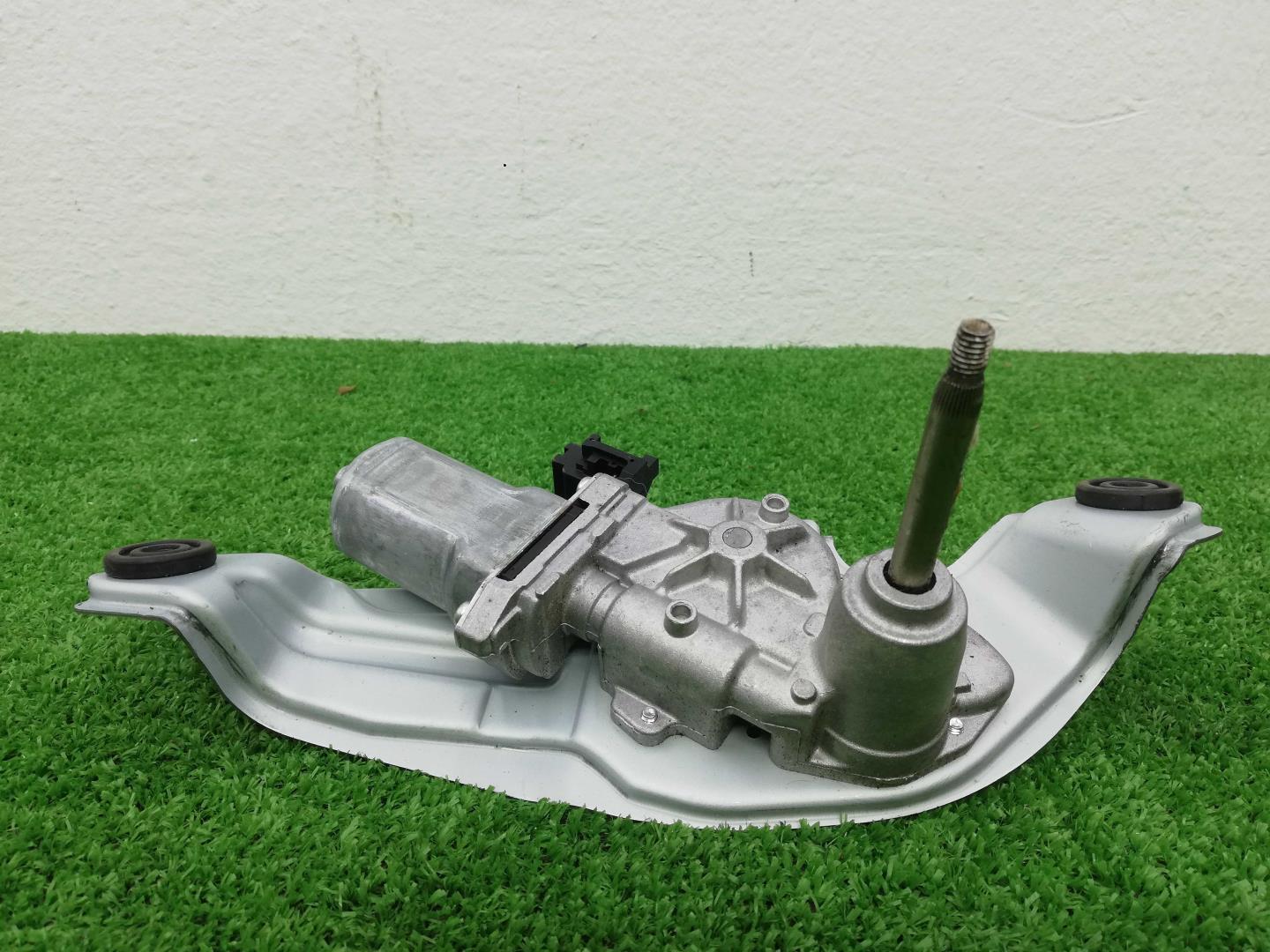 Моторчик стеклоочистителя задний