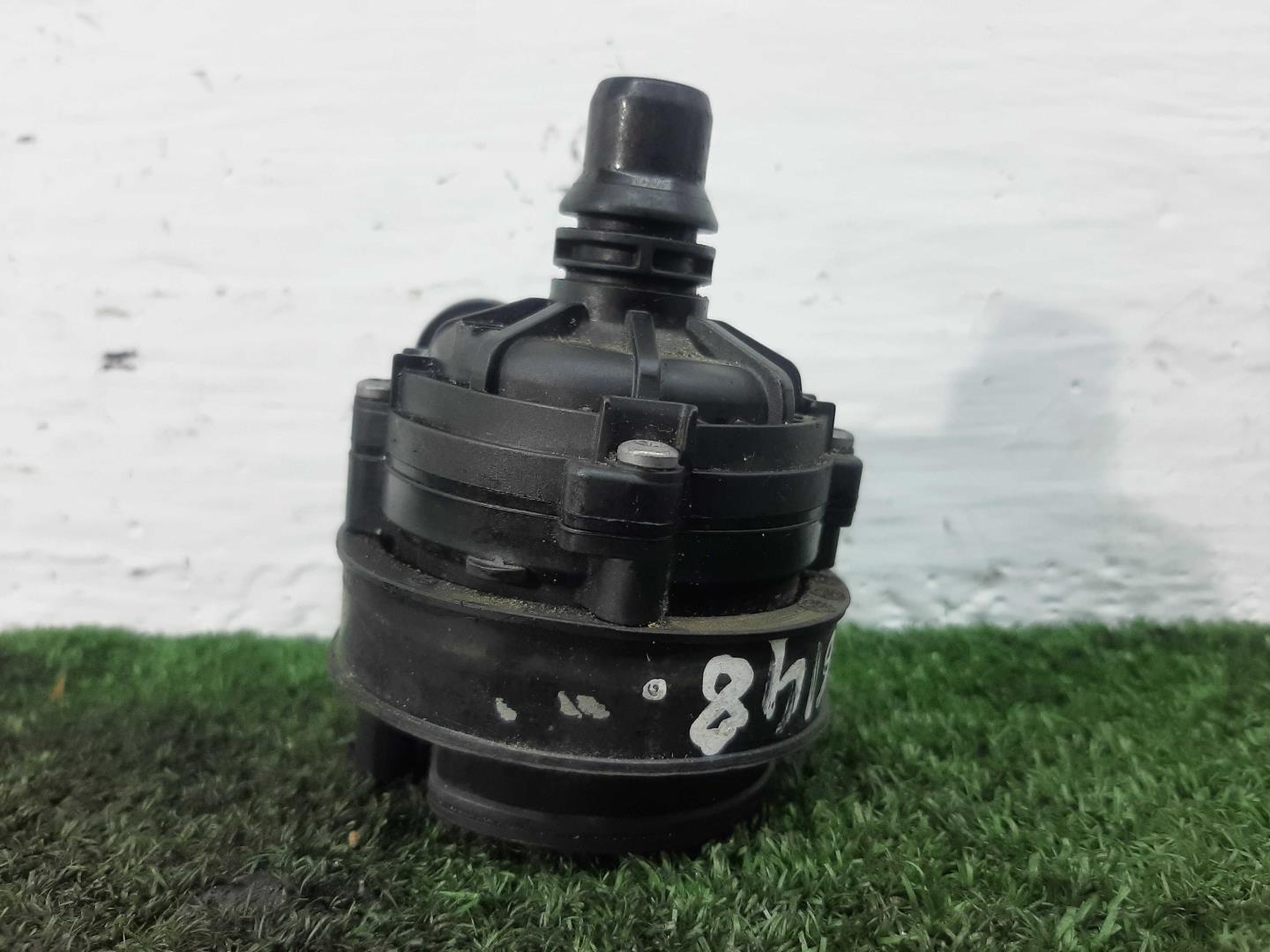 Насос водяной (помпа)