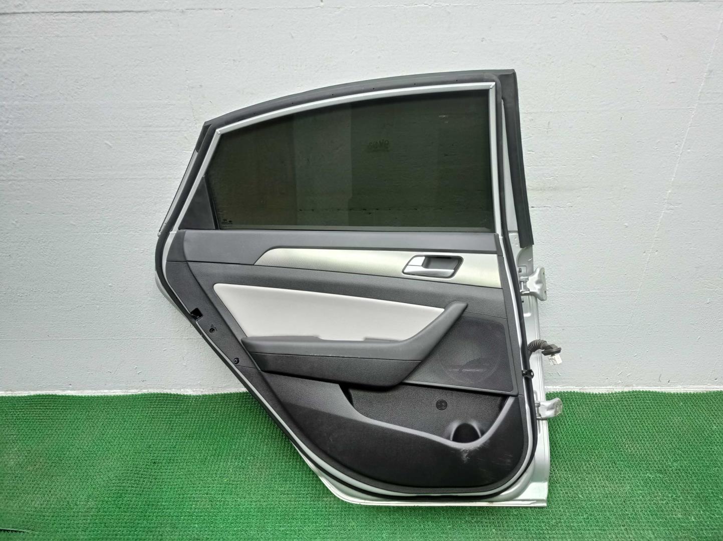 Стеклоподъемник электр. задний левый