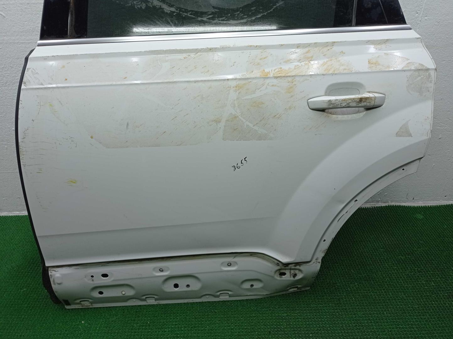 Ручка двери задней наружная левая