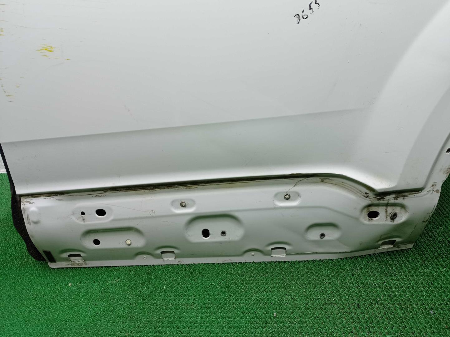 Стеклоподъемник электр. задний левый