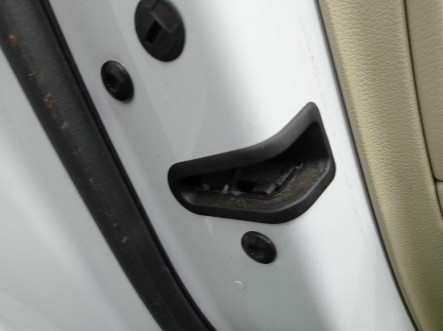 Стеклоподъемник электр. задний левый