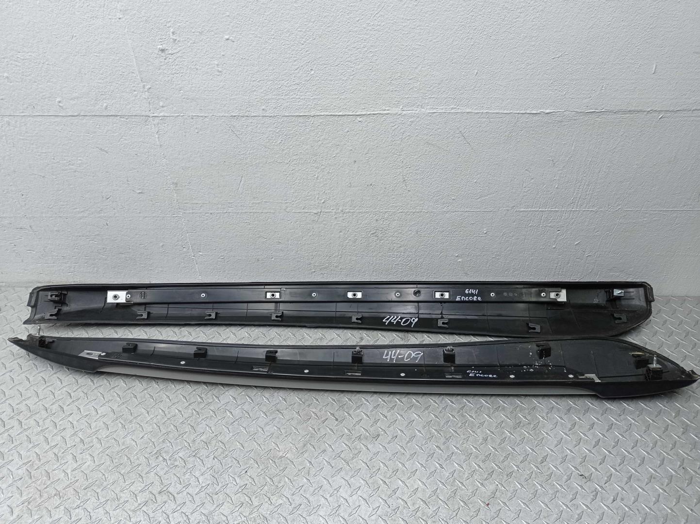 Рейлинги (релинг) к-кт (планки на крышу)