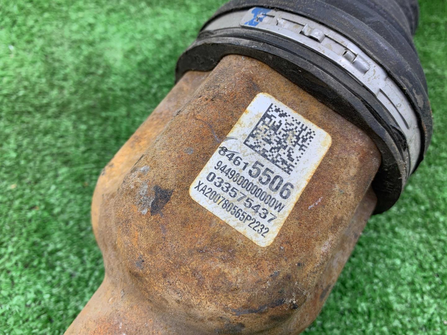 Полуось передняя правая