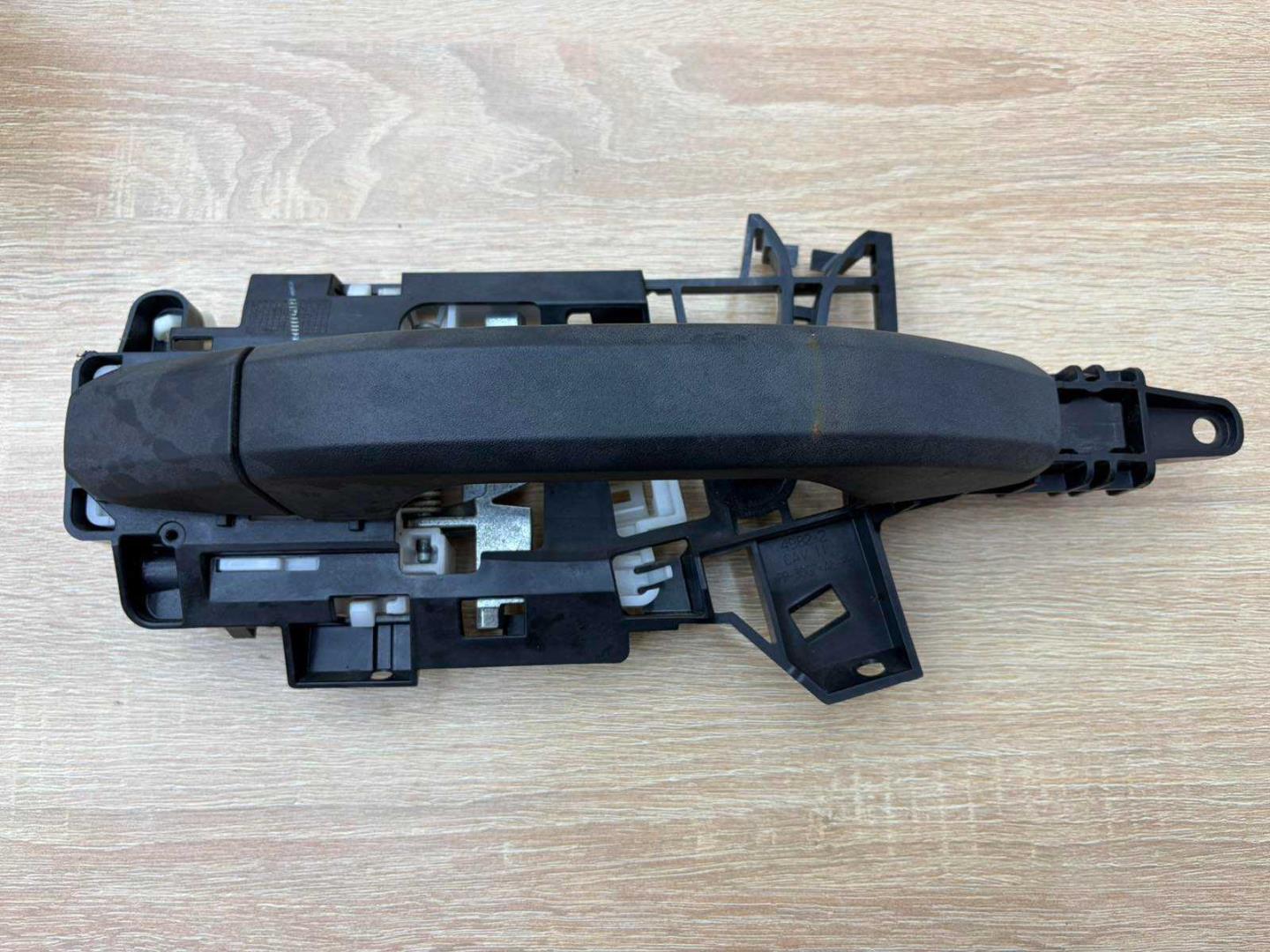 Ручка двери задней наружная правая