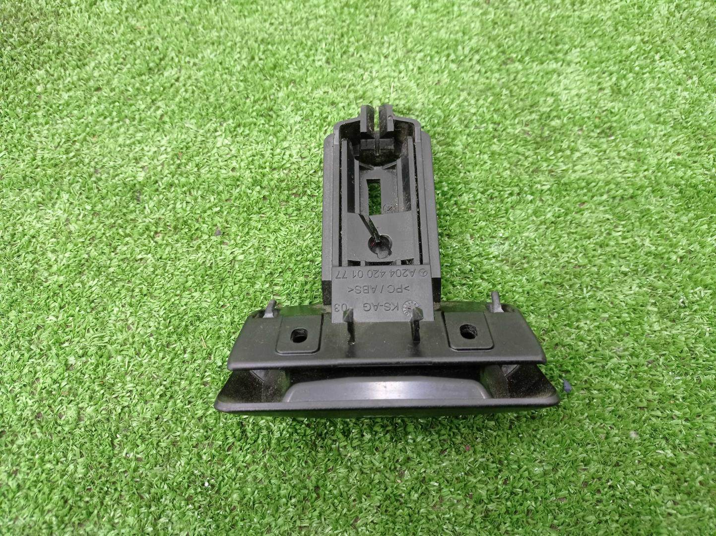 Рычаг стояночного тормоза