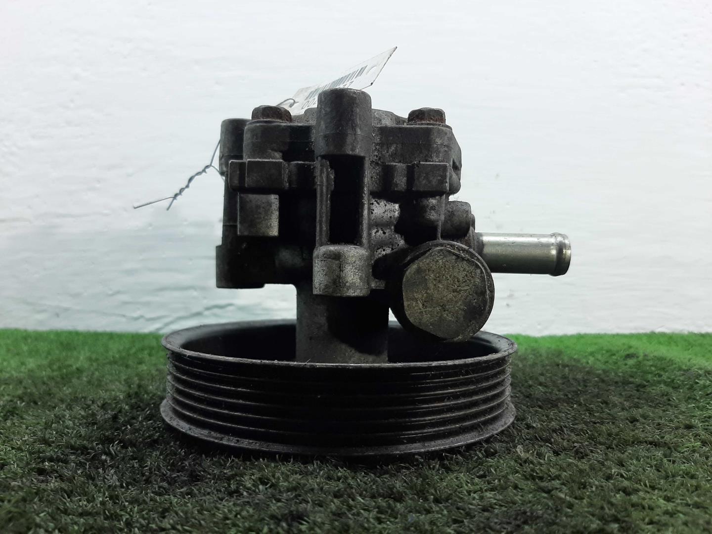 Насос ГУР (гидроусилитель руля)