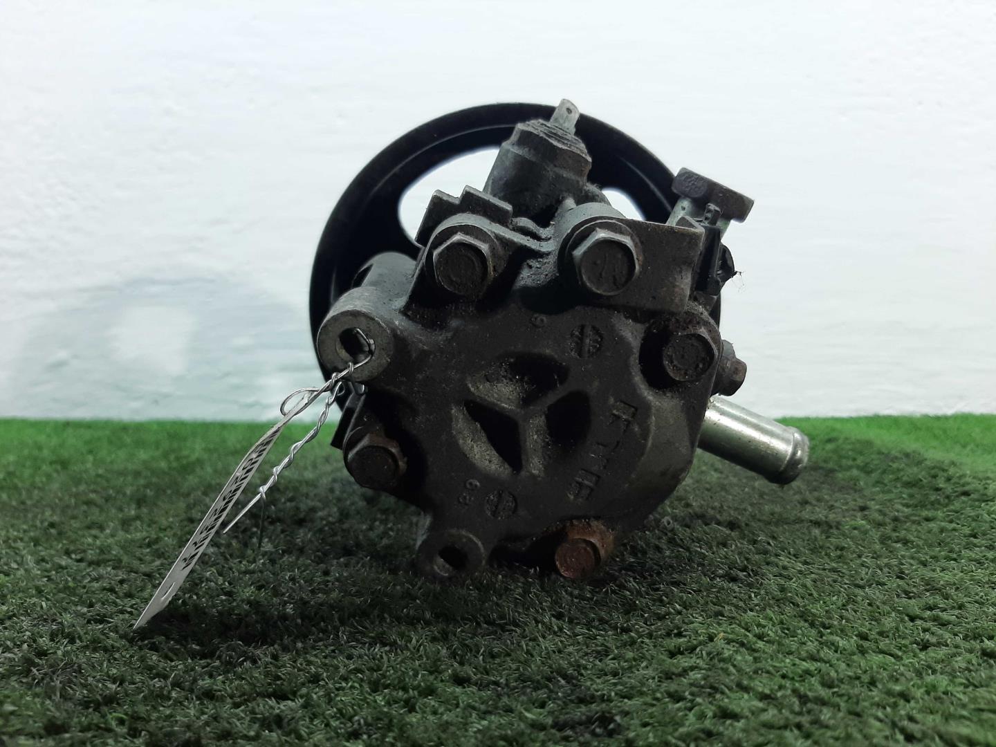 Насос ГУР (гидроусилитель руля)