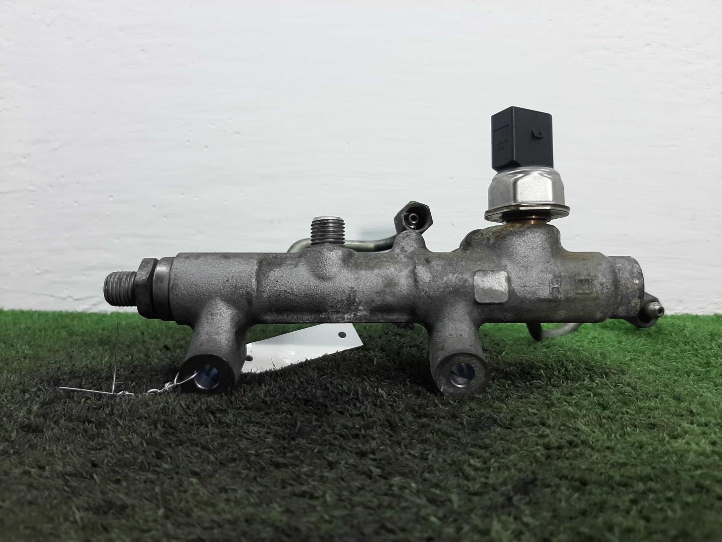 Рейка топливная (рампа)