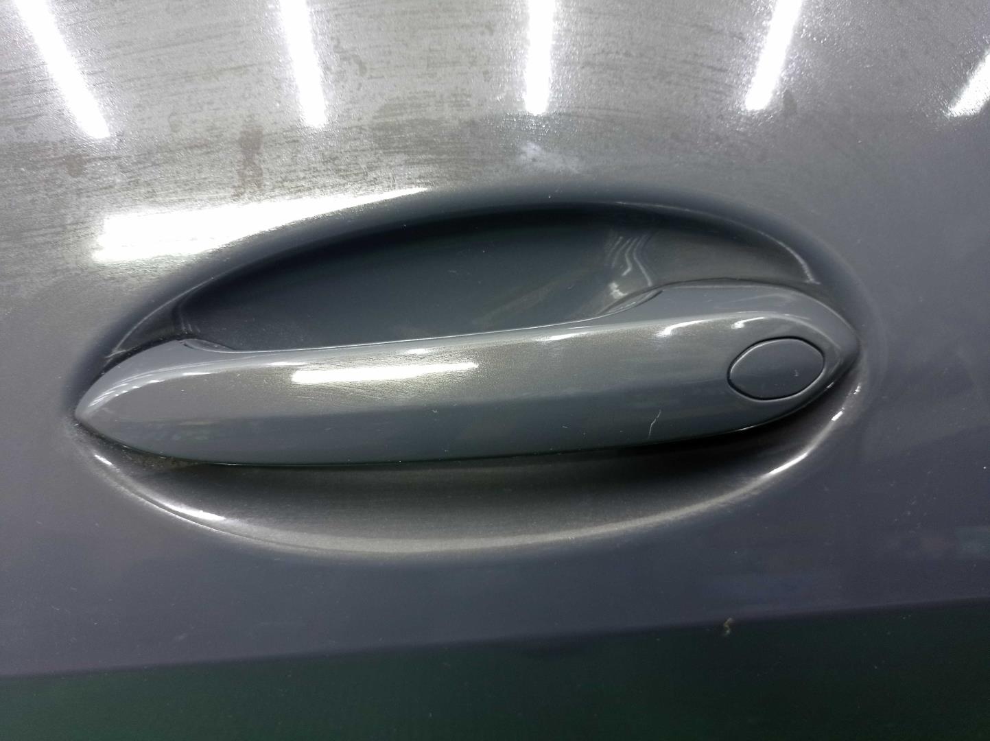 Ручка двери передней наружная левая