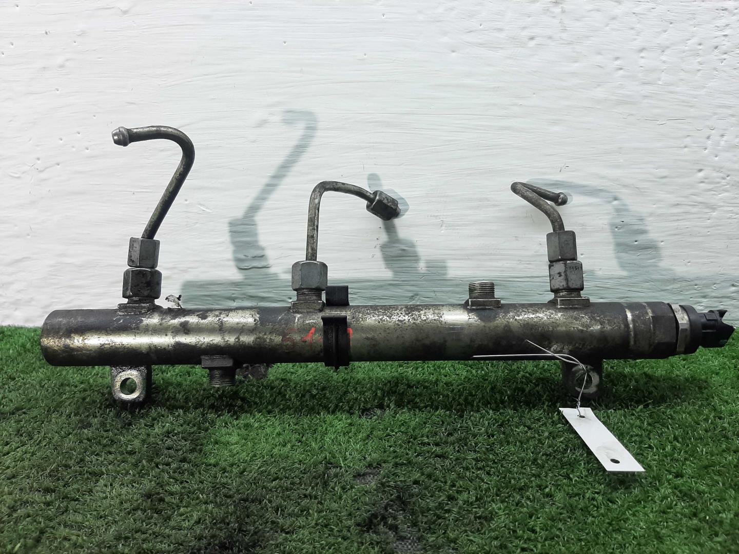 Рейка топливная (рампа)