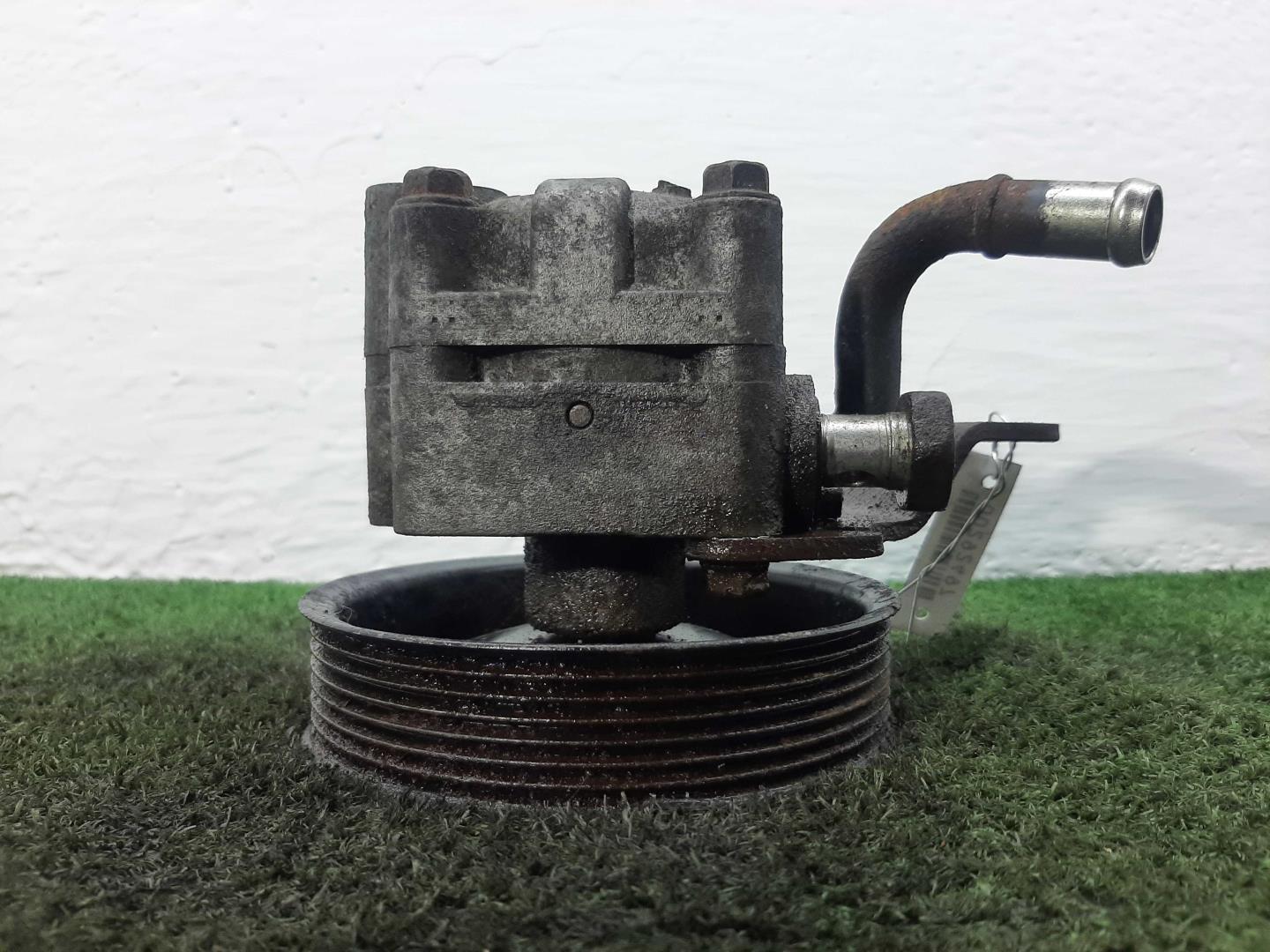 Насос ГУР (гидроусилитель руля)