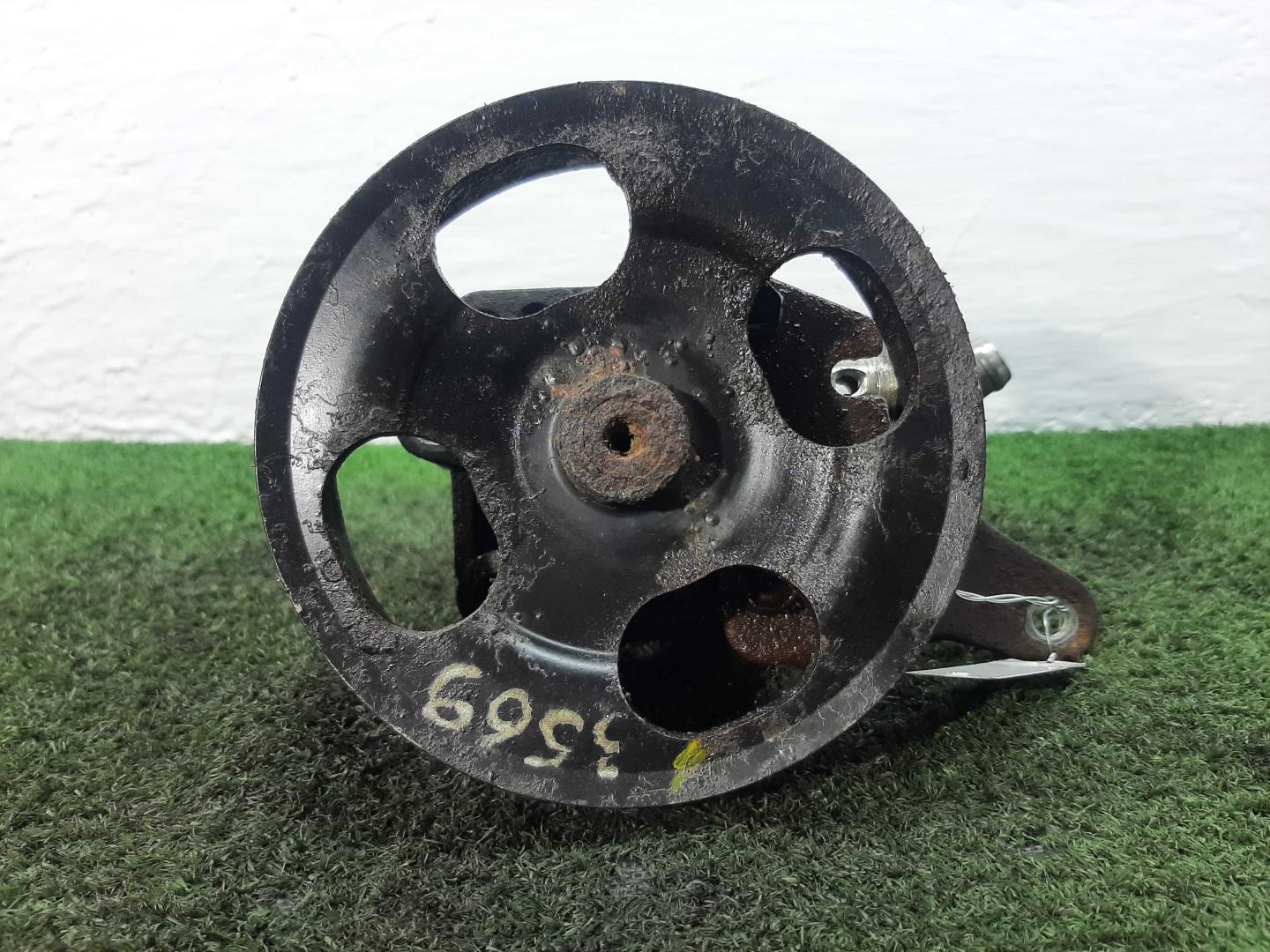 Насос ГУР (гидроусилитель руля)