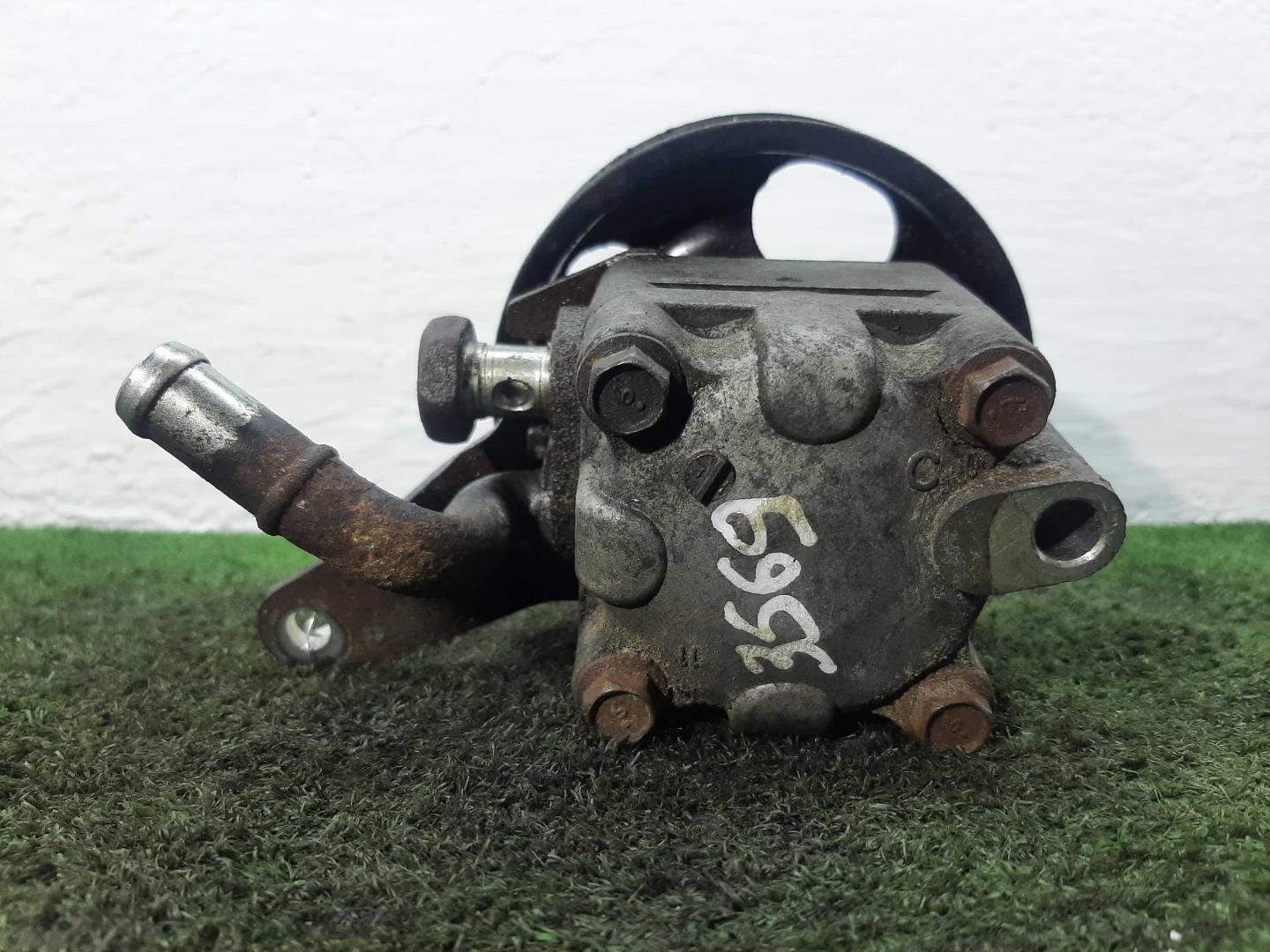 Насос ГУР (гидроусилитель руля)