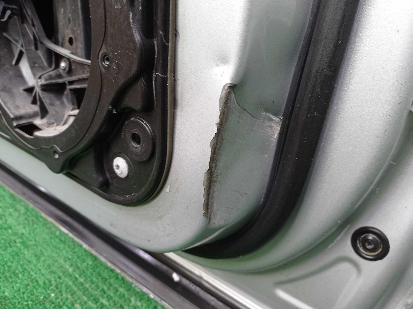 Стеклоподъемник электр. передний левый