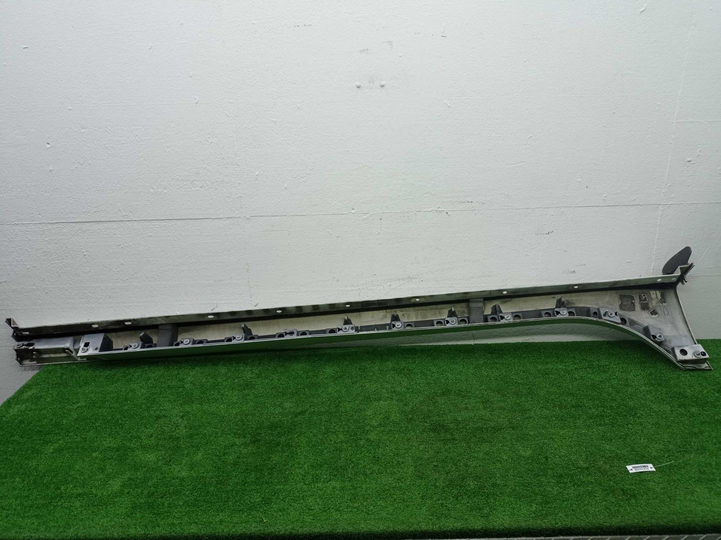 Накладка на порог (наружная)