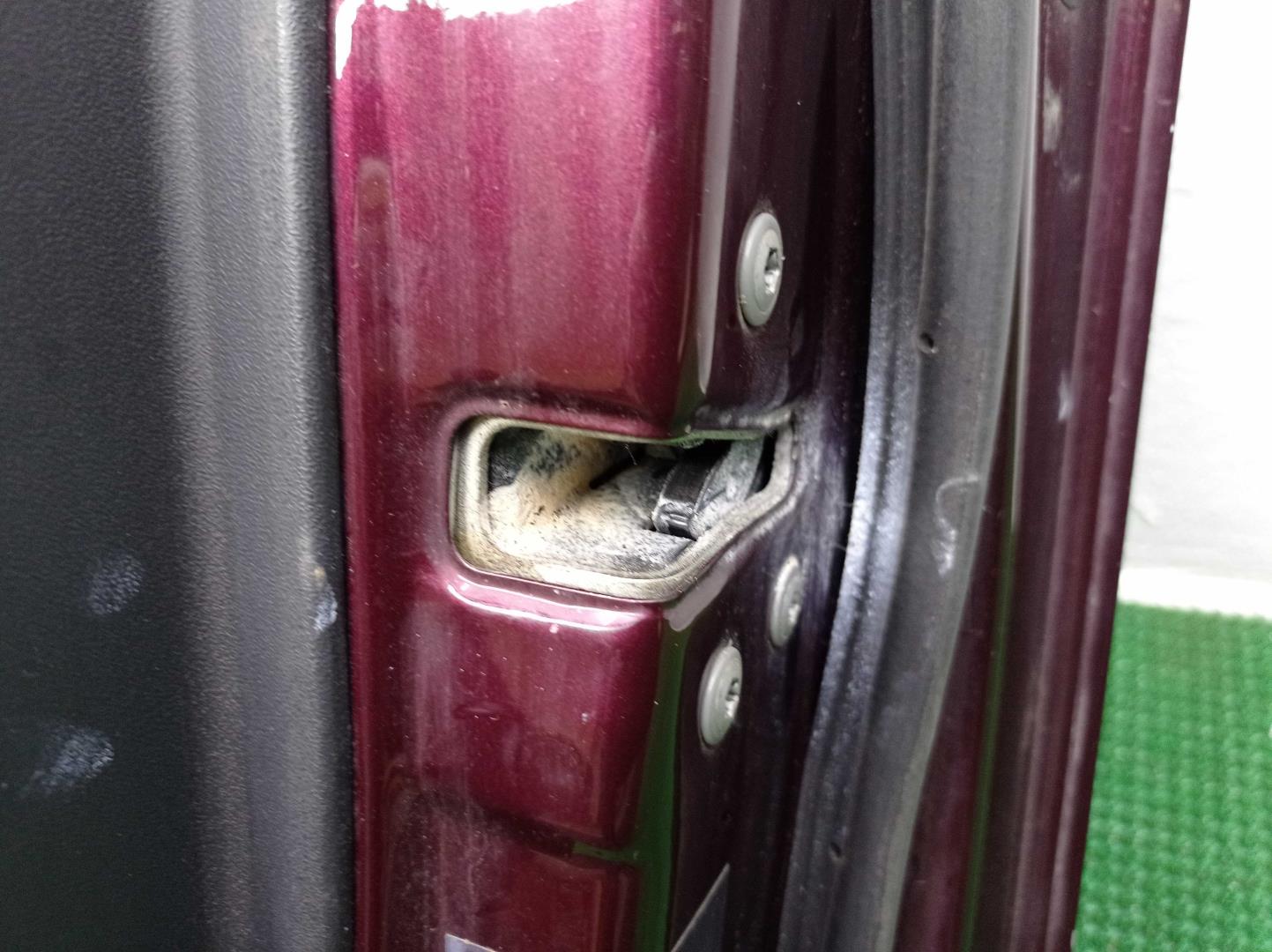 Дверь передняя правая