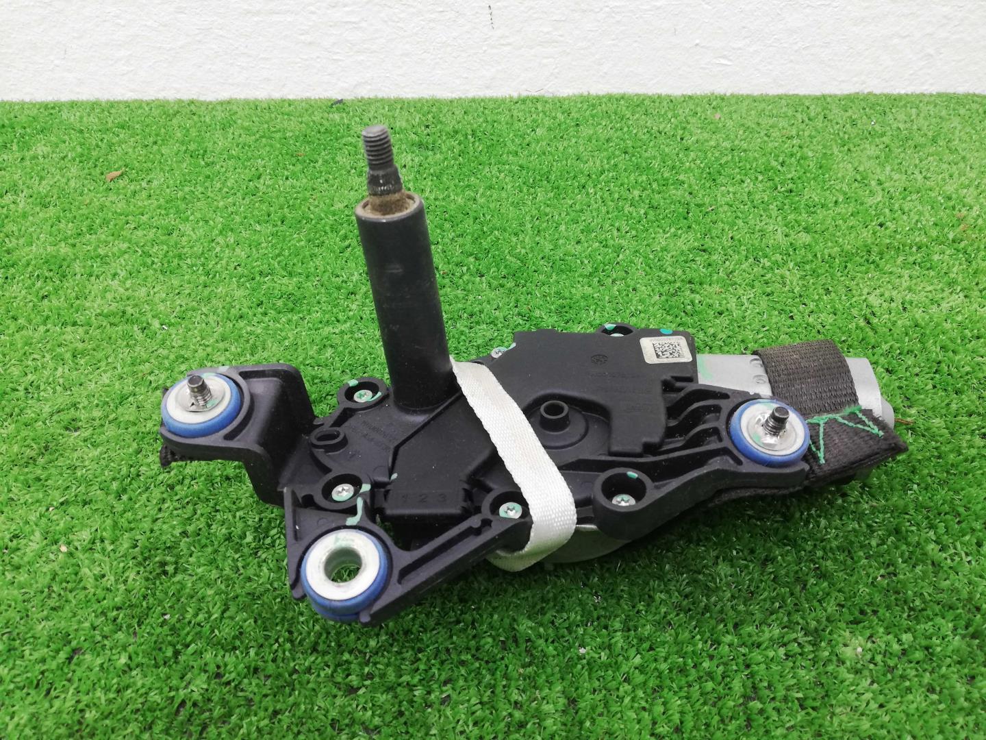 Моторчик стеклоочистителя задний