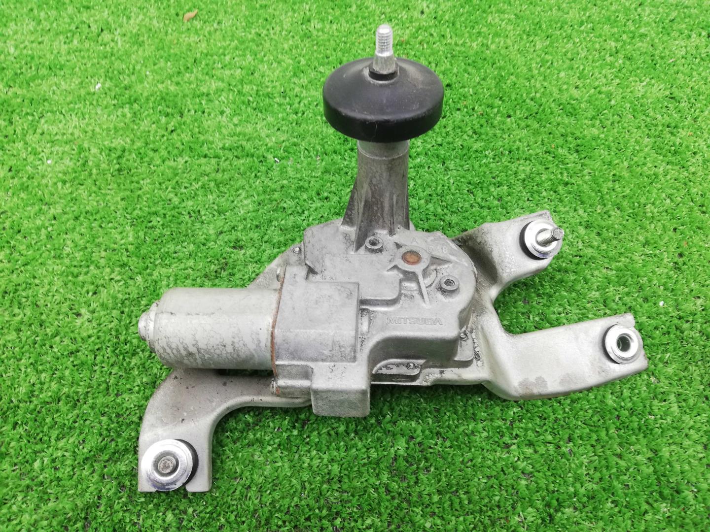 Моторчик стеклоочистителя задний