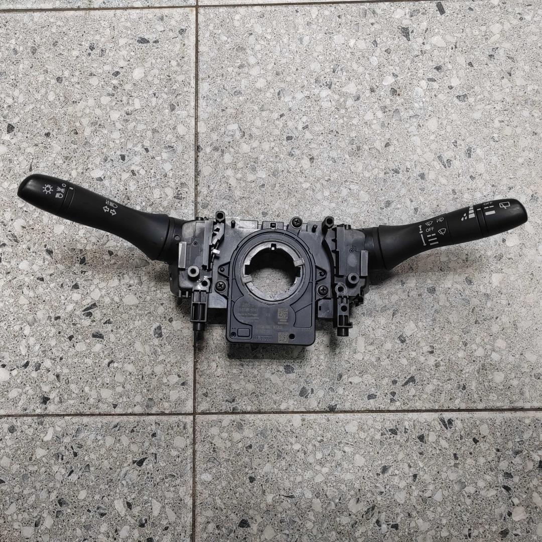 Переключатель подрулевой