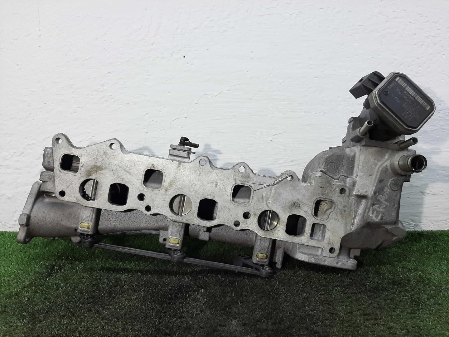 Коллектор впускной