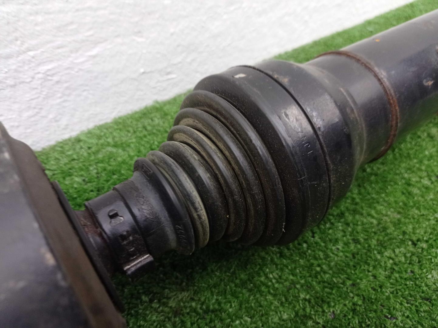 Вал карданный задний