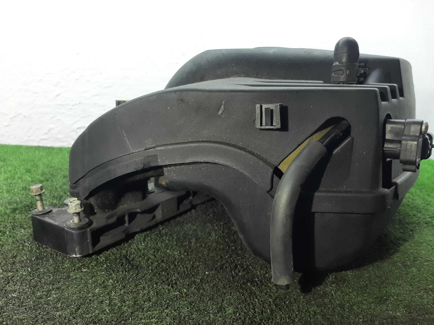 Коллектор впускной