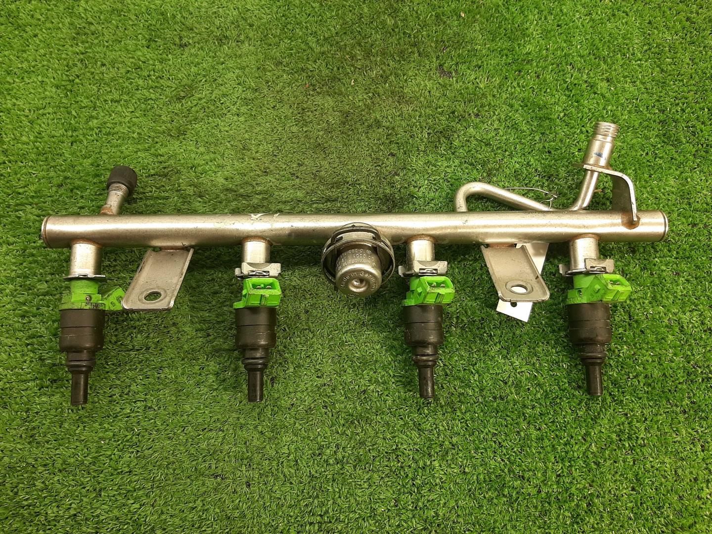 Рейка топливная (рампа)