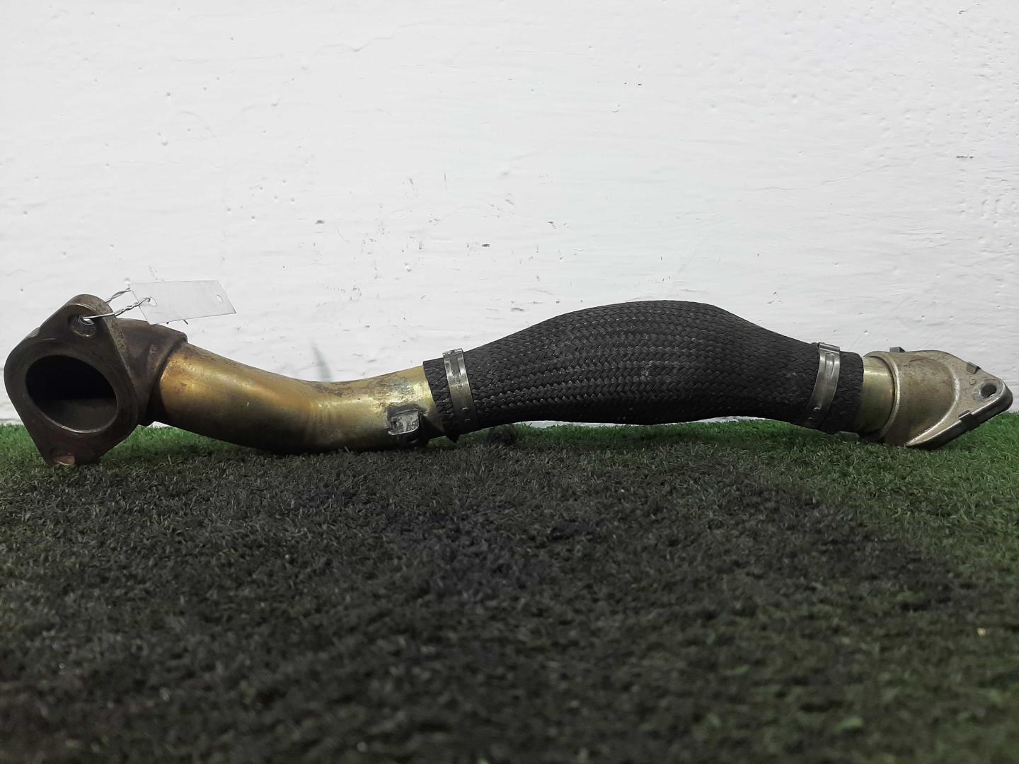 Трубка картерных газов