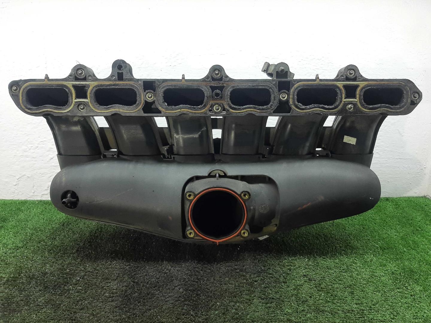 Коллектор впускной