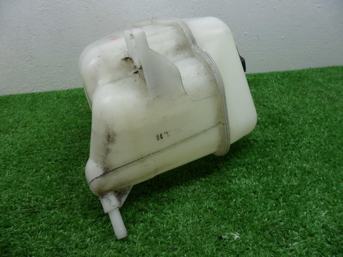 Бачок расширительный