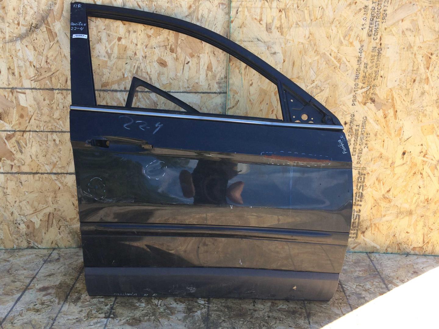 Дверь передняя правая