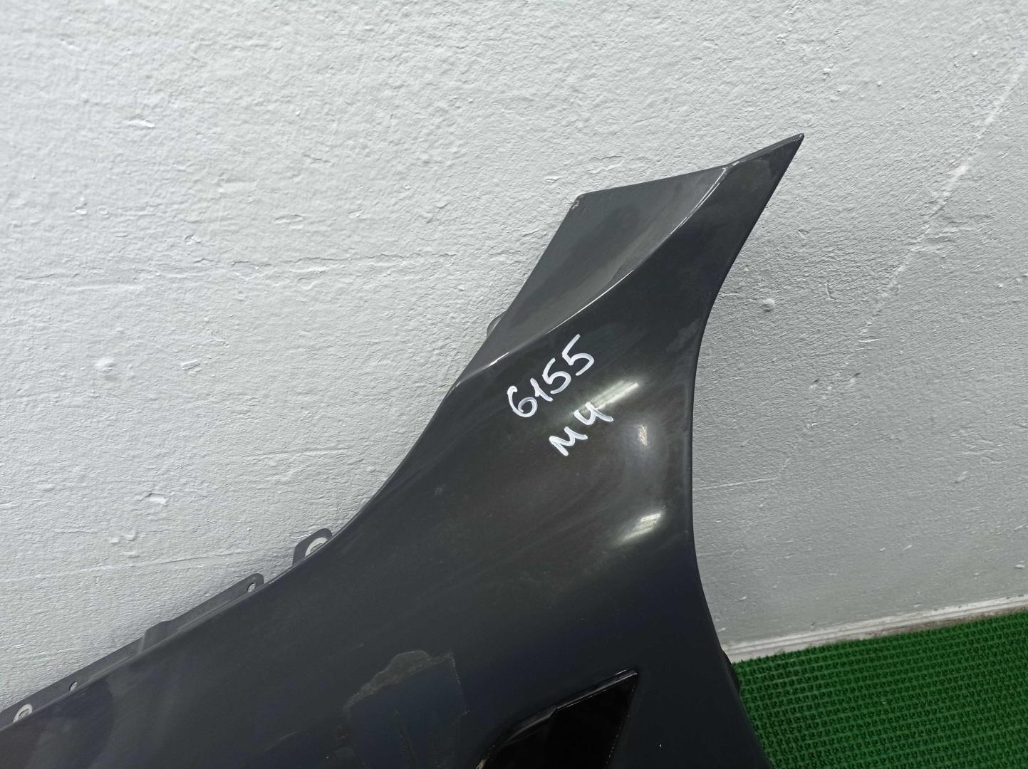 Крыло переднее левое