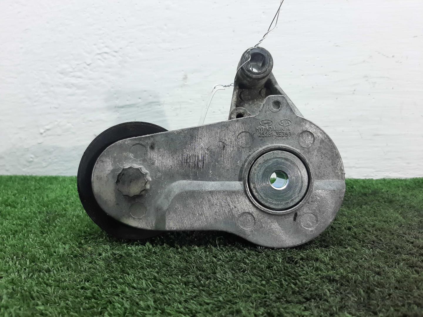 Натяжитель ремня