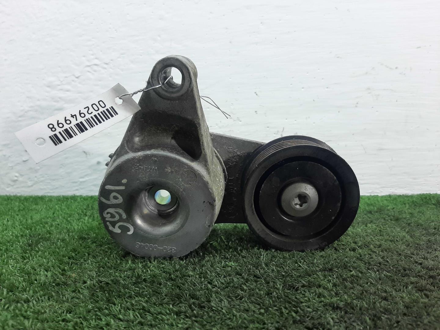 Натяжитель ремня