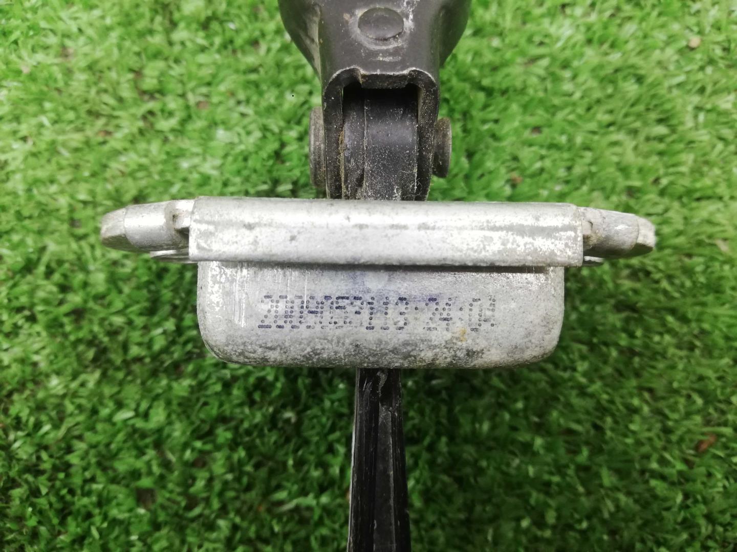 Ограничитель двери