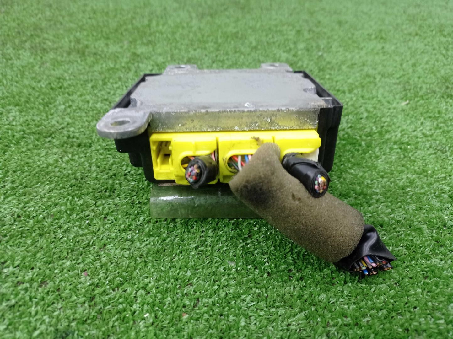 Блок управления подушек безопасности (AIR BAG)