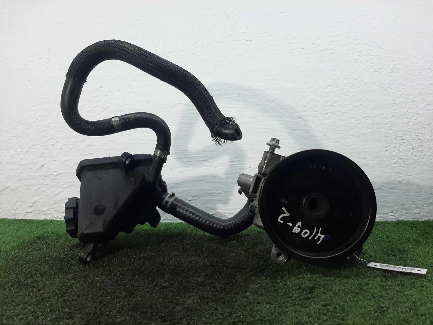 Насос ГУР (гидроусилитель руля)