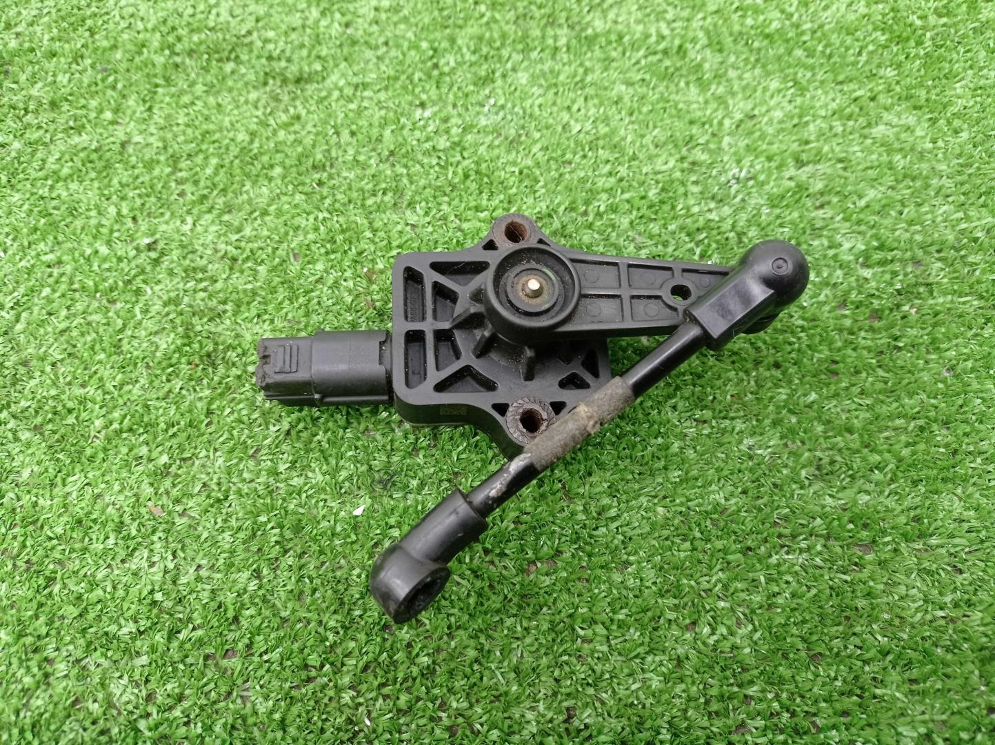 Датчик регулировки дорож. просвета