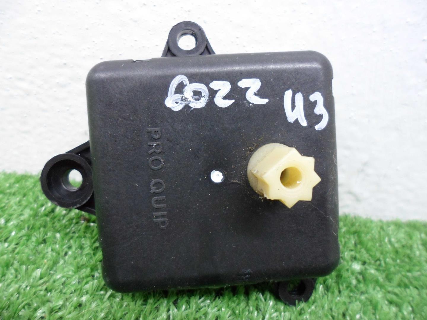 Моторчик заслонки печки