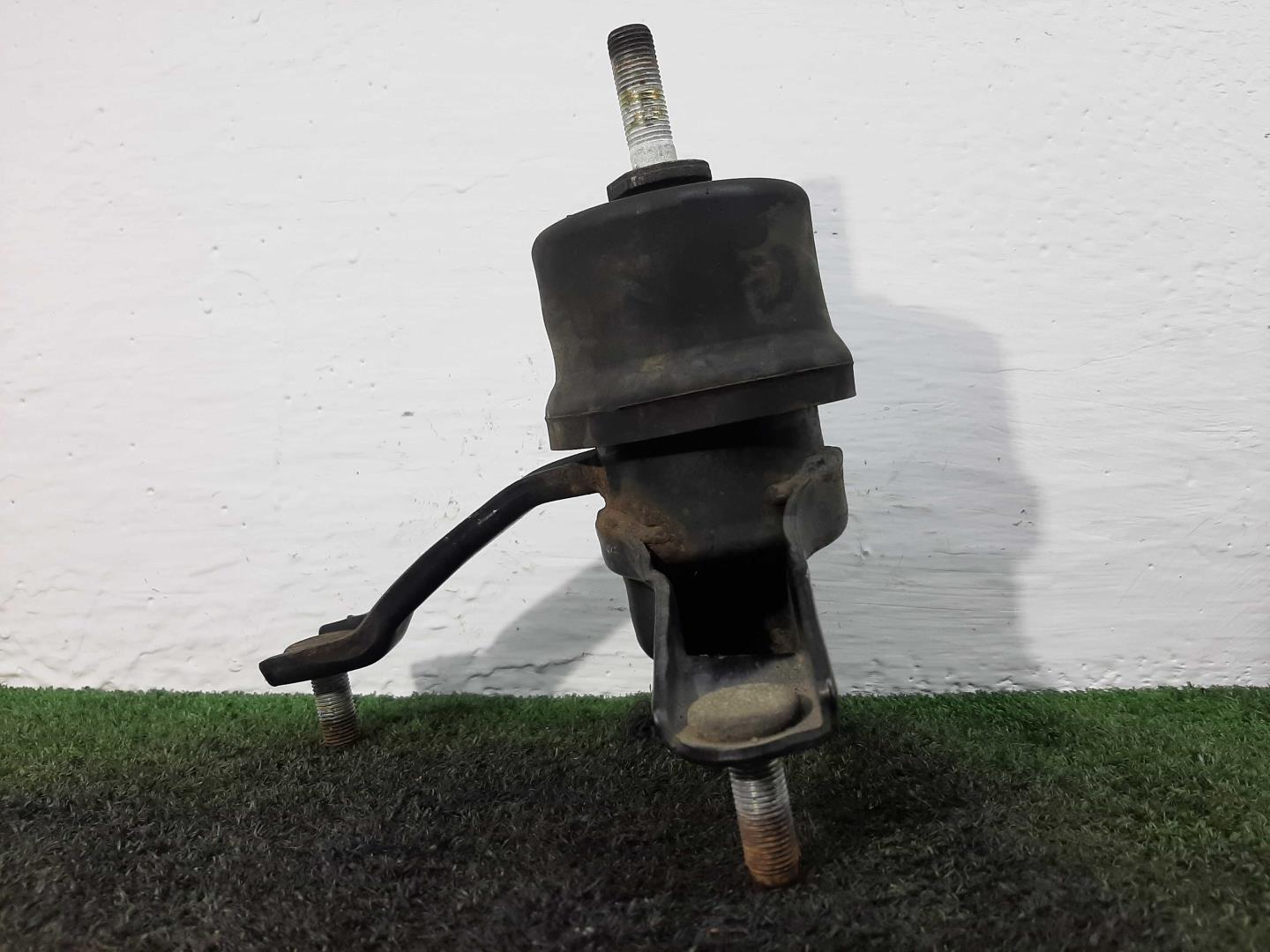 Опора двигателя