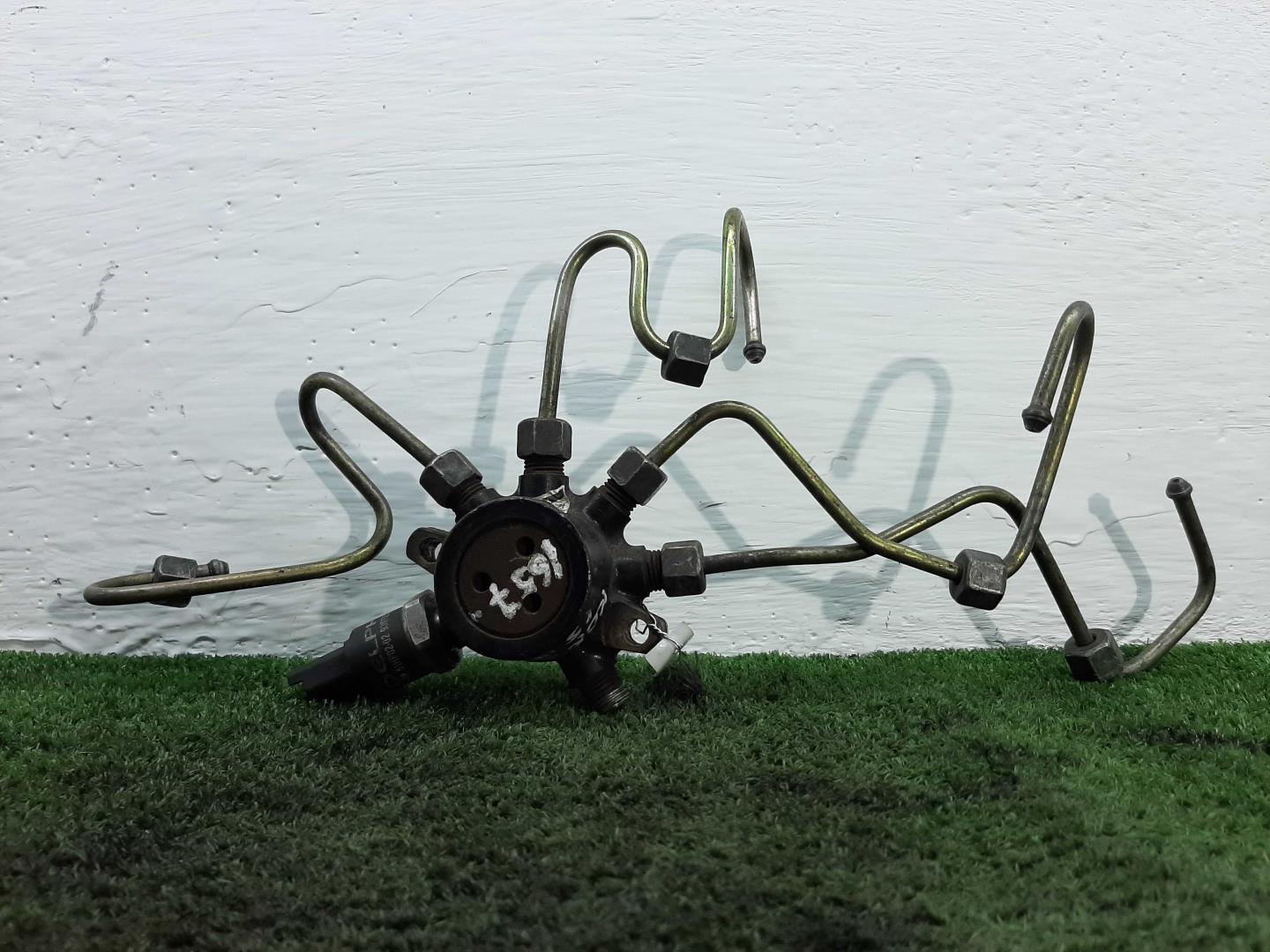 Рейка топливная (рампа)