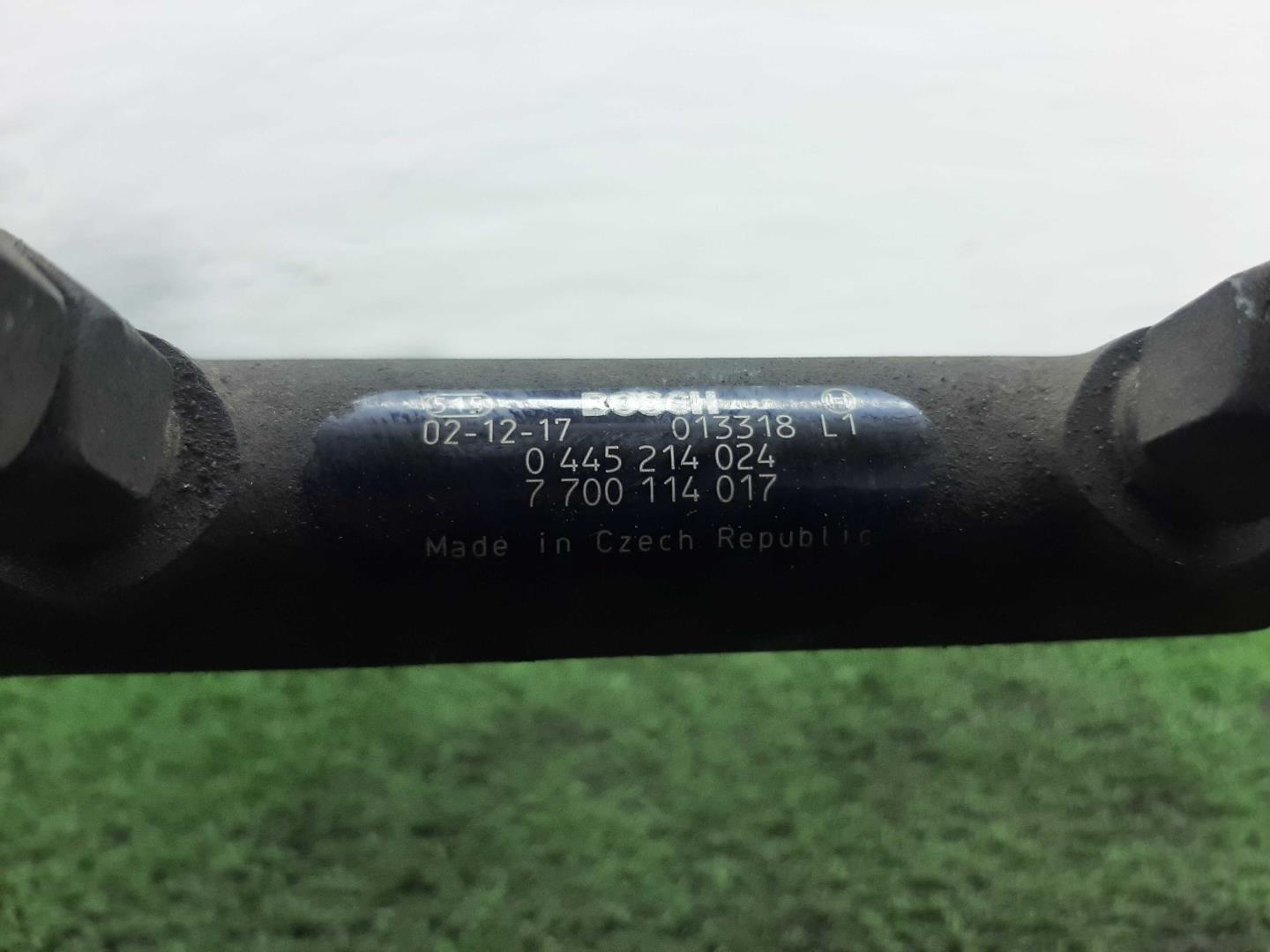 Рейка топливная (рампа)