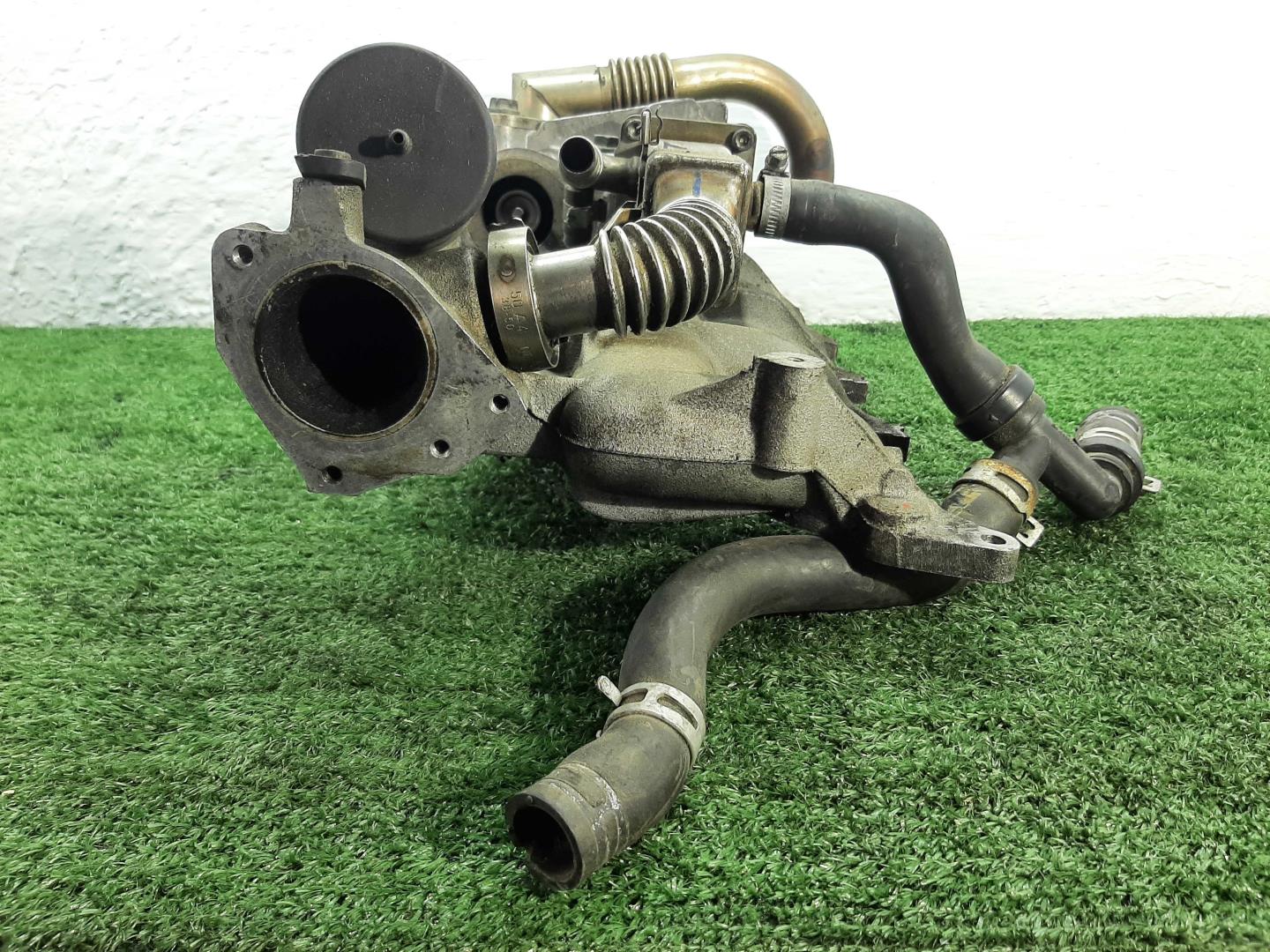 Коллектор впускной