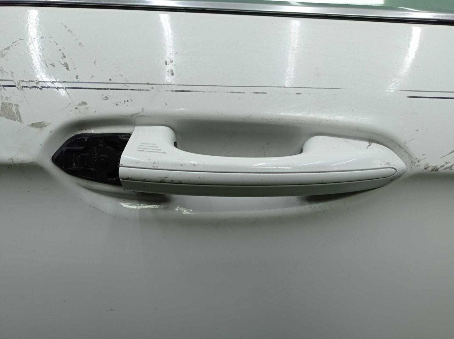 Дверь передняя правая