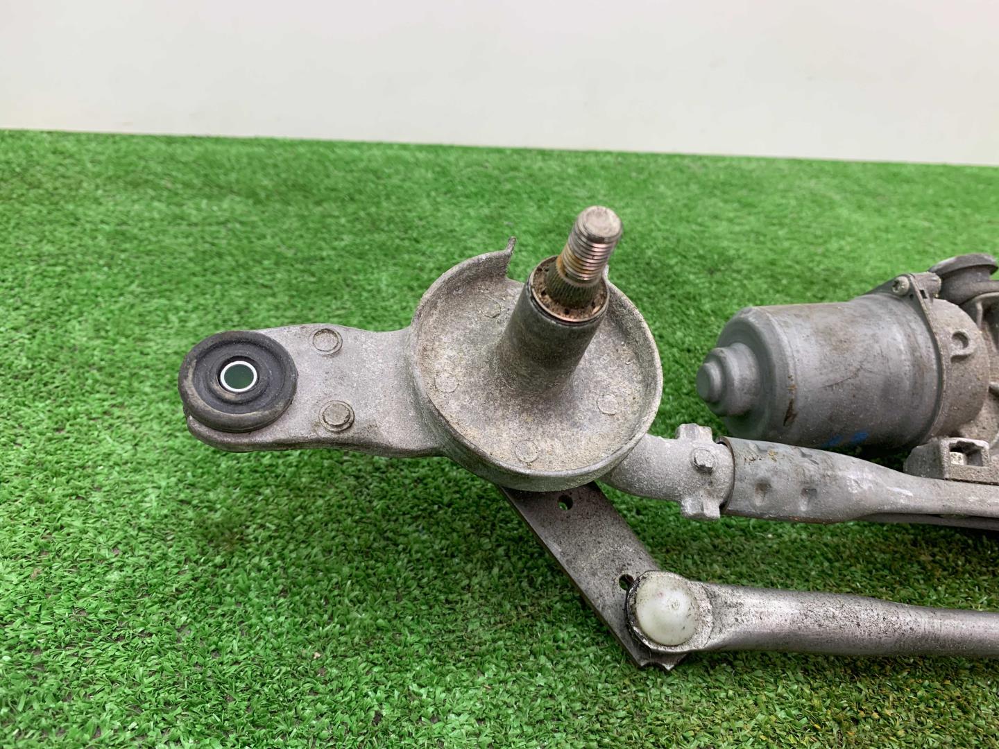 Трапеция стеклоочистителей